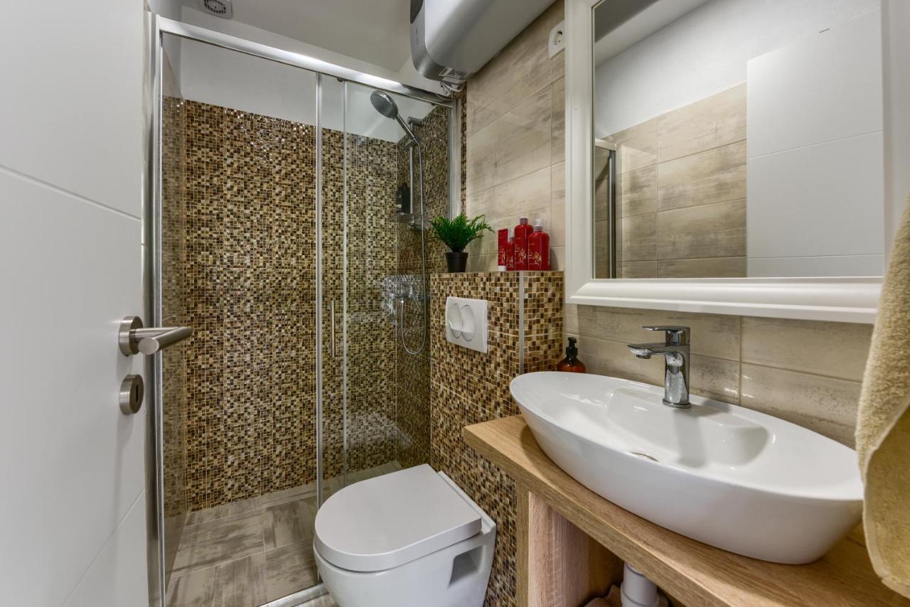 Apartment Yula Задар Екстер'єр фото